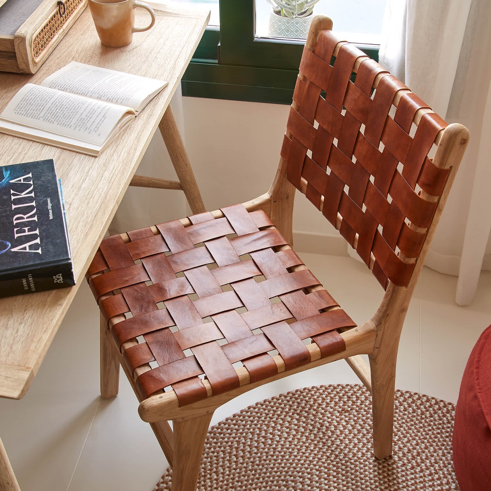 Baraki Wooden Leather Chair