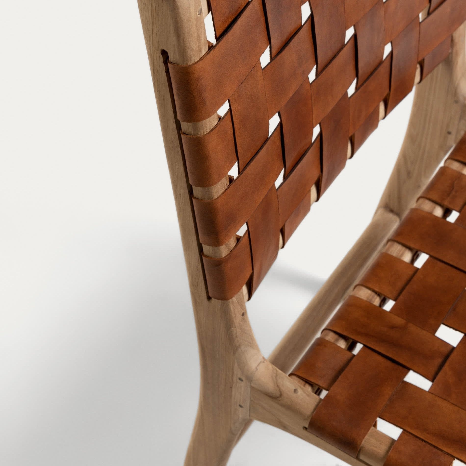 Baraki Wooden Leather Chair