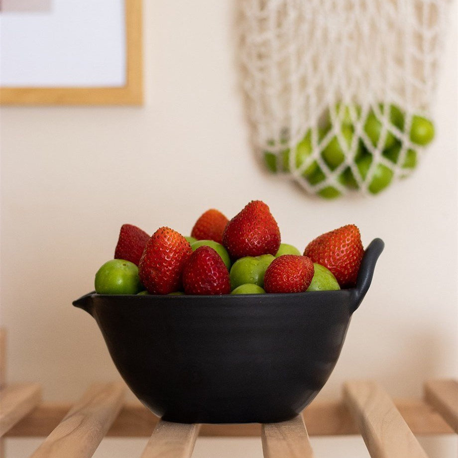 Ceramic Spotted Bowl 850 ml